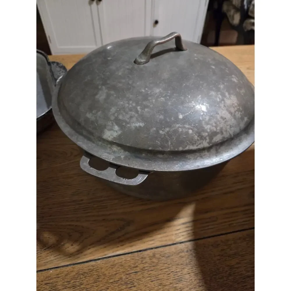 Lot 8 Vtg Wear-Ever Pots Pans 1960s Starburst Lids Stainless Inner Clad